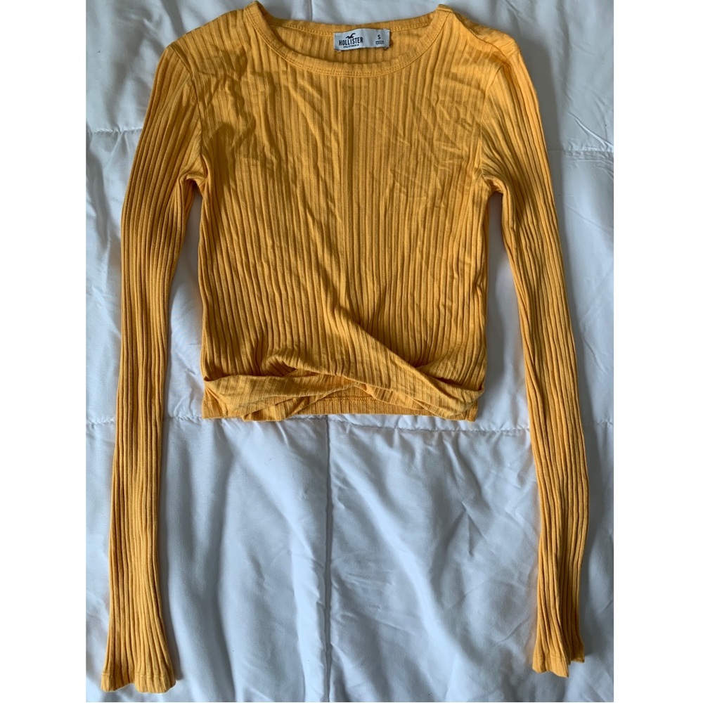 Size S Yellow Cropped Long Sleeve Shirt